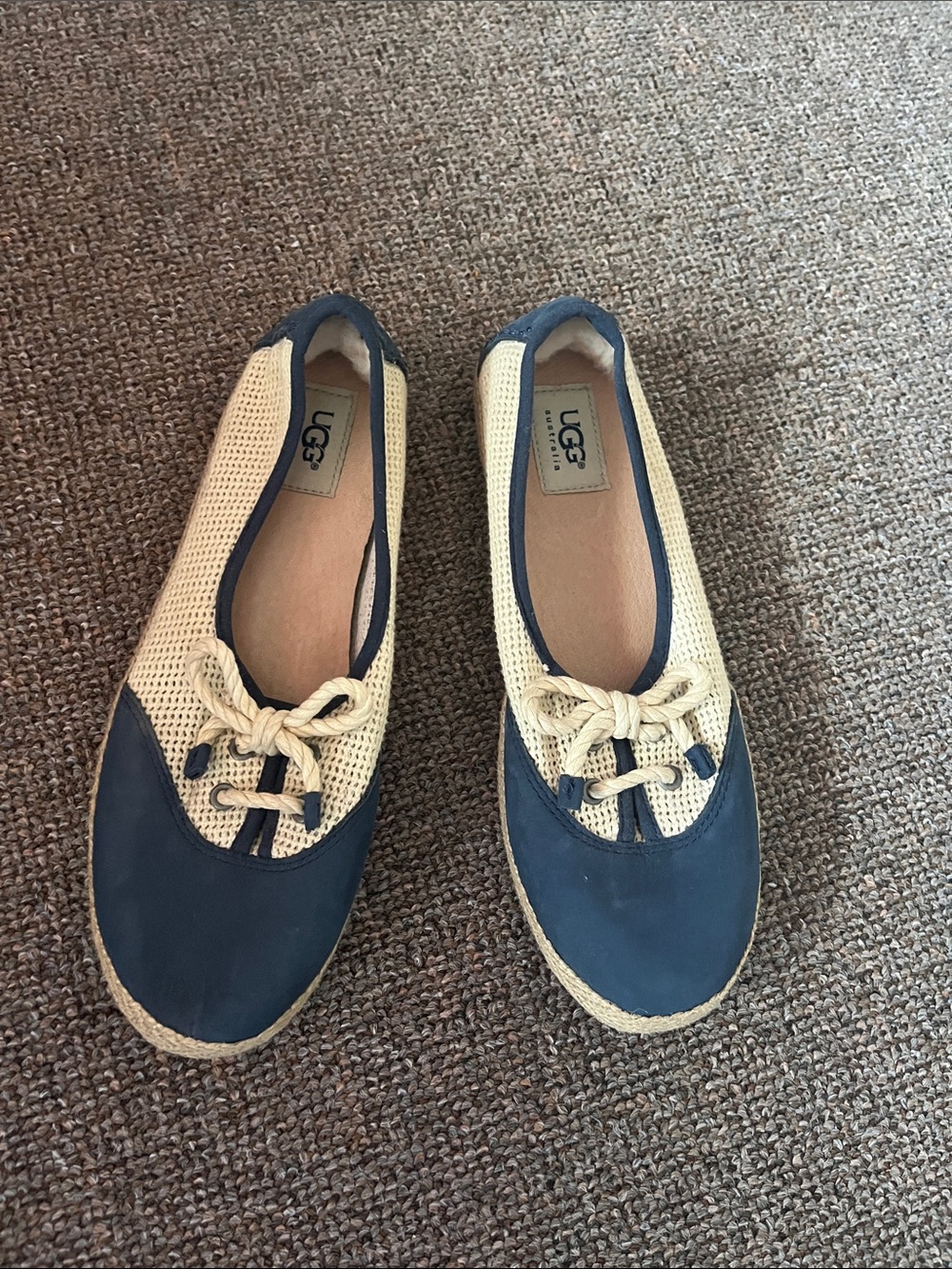 UGG Navy and Cream Mesh Lace-Up Flats